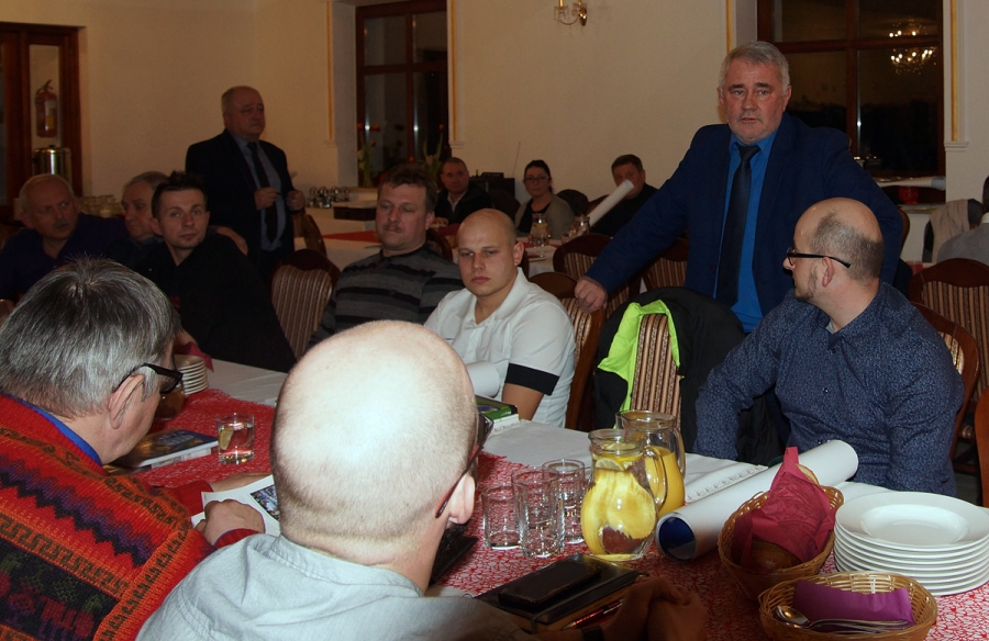 Działacze Podokręgu Skoczów spotkali się z prezesem ŚlZPN Henrykiem Kulą