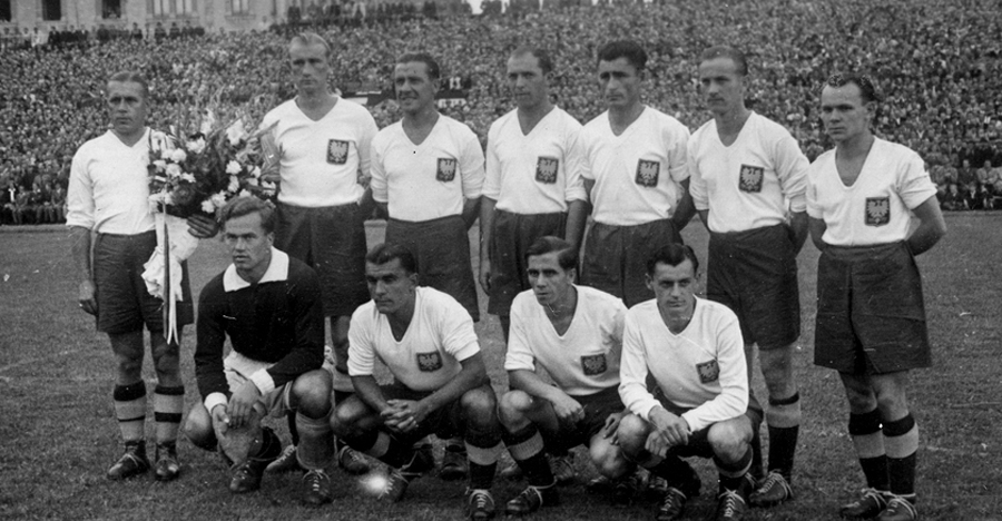Z kart Historii 100-lecia Śląskiego Związku Piłki Nożnej - Zadowolili się udziałem