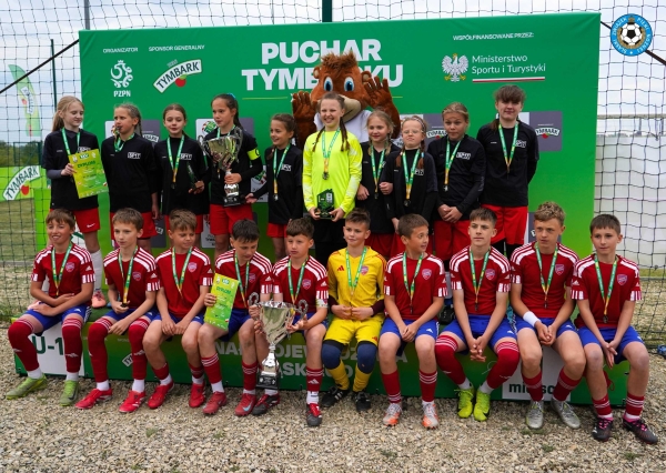 Chorzowianki i częstochowianie U12 z awansem do ogólnopolskiego finału Pucharu Tymbarku